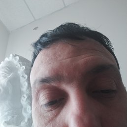 Marius, 33, 