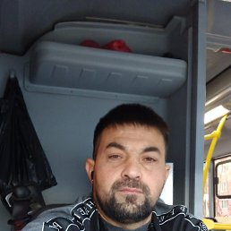 VARDAN, 38, 