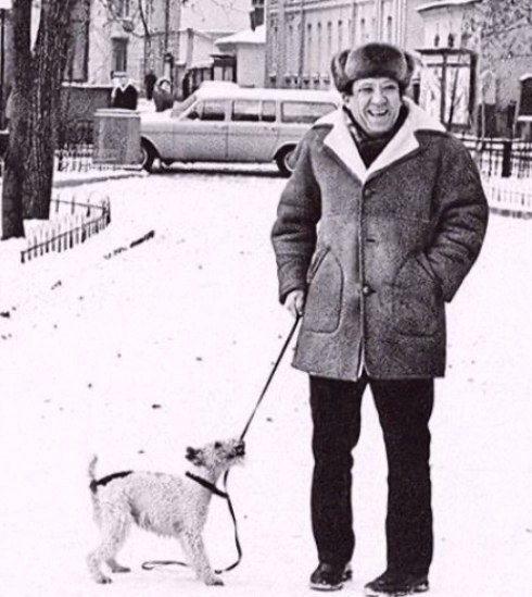 p  a poe  oa, 1970- .