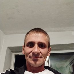 SEREGA, 36, 