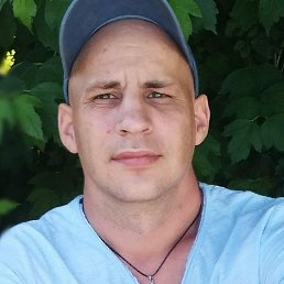 Alexsandr, 40, 