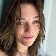 Natalie Guichard, 36 лет, Скрытенбург Natalie Guichard, 36 лет, Скрытенбург