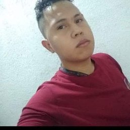 Carlos, 17, 