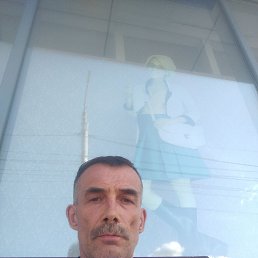 ������, 53 ����, �����