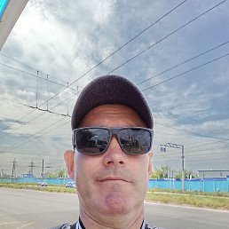 , 39 , 
