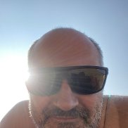 ����������, 52 ����, �����-���������