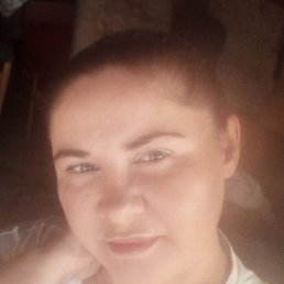 Ekaterina, 32, 