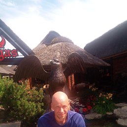 Egidijus, 45, 