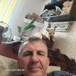 Nik, 60, 