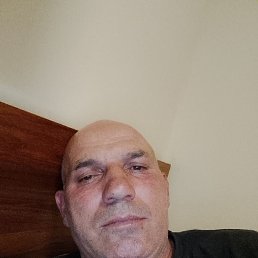 Patrik, 48, 