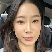 Sandra, 30 , 