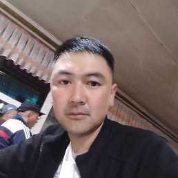 Kunas, 32, 