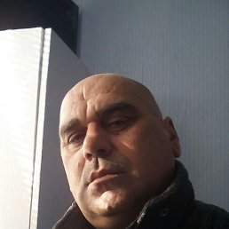 Alex, 52, 