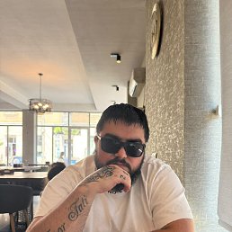 Azat, 21, 