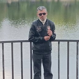 anzor, 40, 