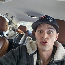 Dominic, 28, 