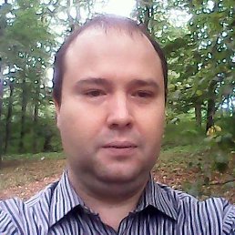 Vadim, 44, -