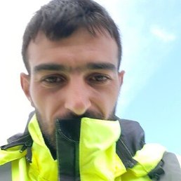 ZOHRAB, 32, 