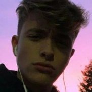 Илья, 18 лет, Москва Илья, 18 лет, Москва