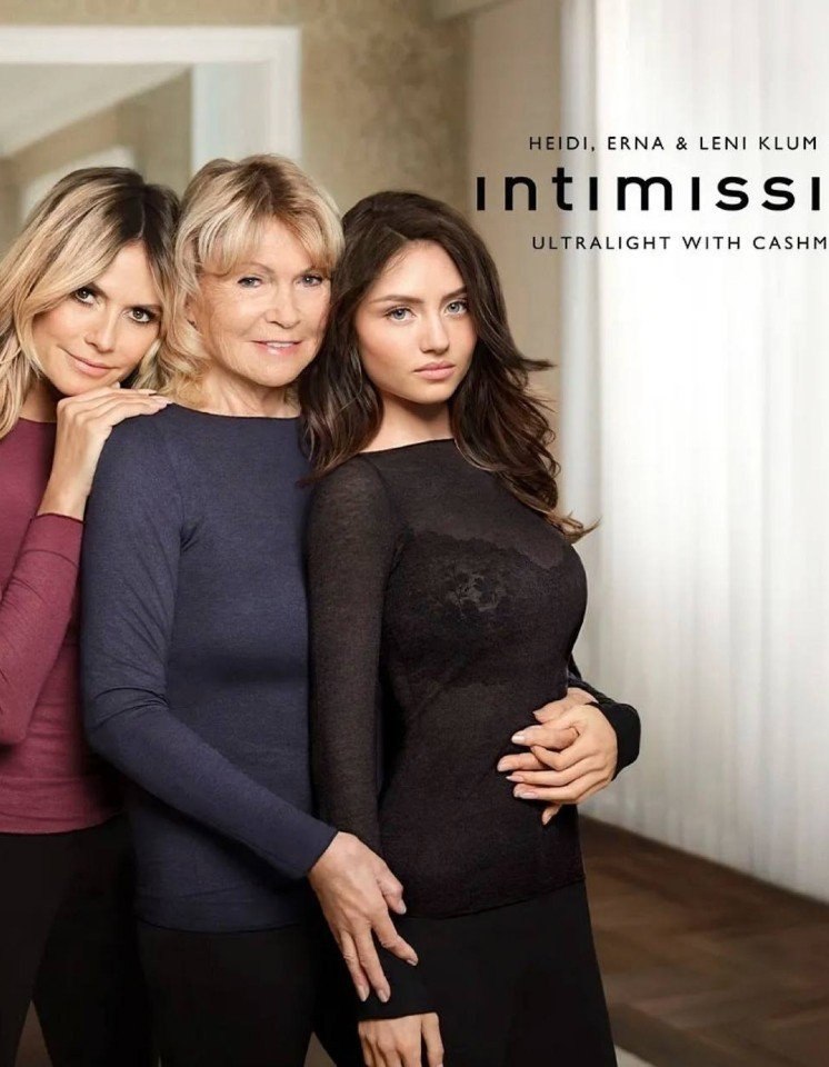 80-   , ,    Intimissimi      ...