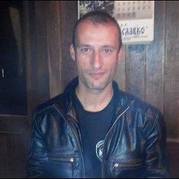 Jole, 36, 