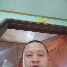 Hanafi, 41, -