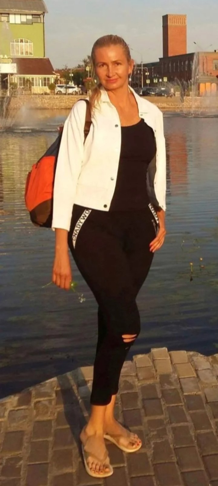    ...   :rofl::rofl::rofl: