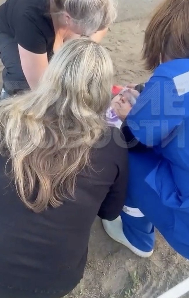 В Волгограде 2 подростка похитили мопед и их сбила машина на огромной скорости: школьники в ...