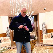 Viktor, 65 ���, �����