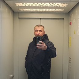 ���������, 40 ���, ������-���