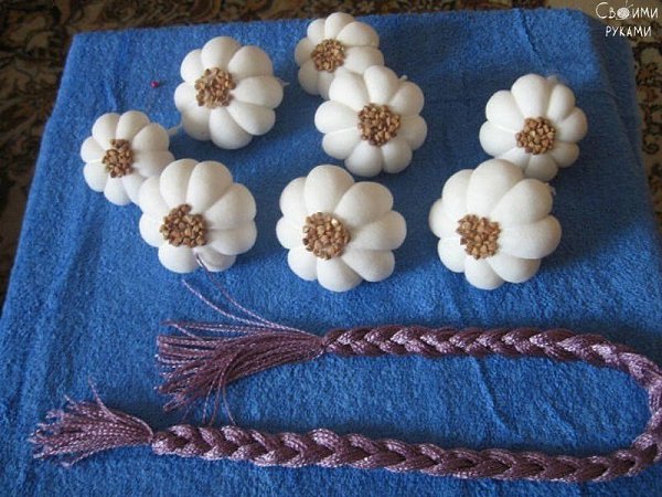 Чеснок из капрона. Оригинальный декор для кухни. - 5