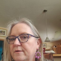 Pamela, 37, 