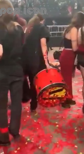    - Twenty One Pilots!        ... - 2