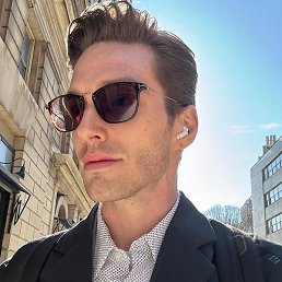 ������, ������, 37 ���