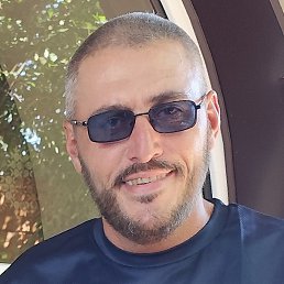 Artur, , 40 