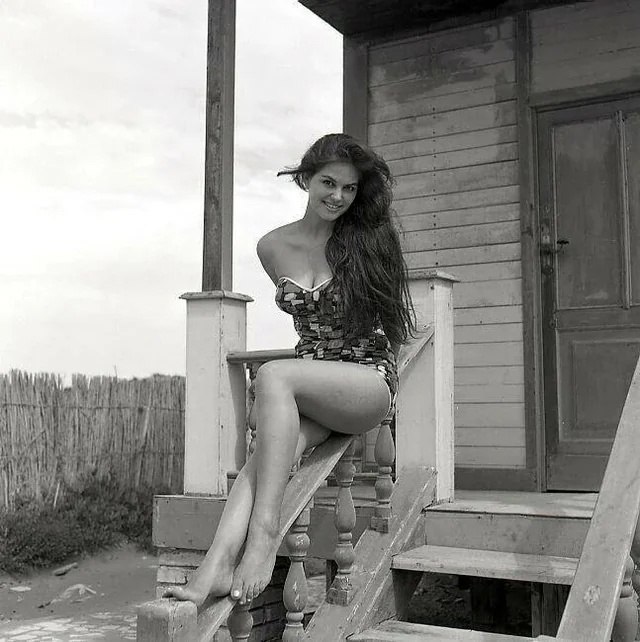  , 1960- .