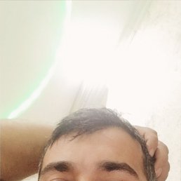 Jasurbek, 33, 