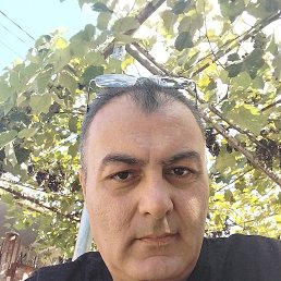 manuchari, 45, 