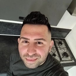 Radoslav, 30, 