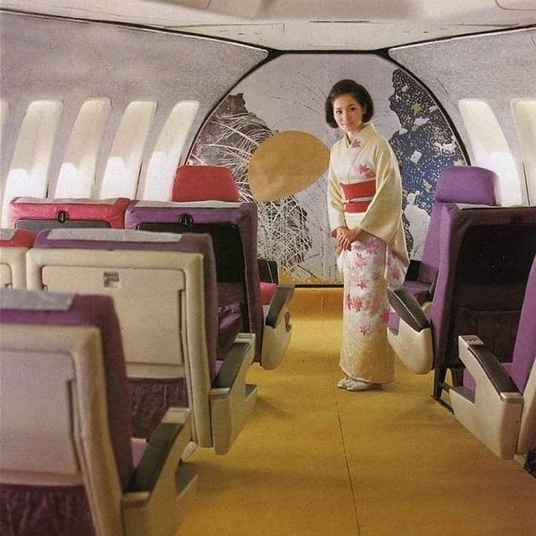      747  Japan Airlines, 1970 