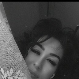  ♥♥♥,  