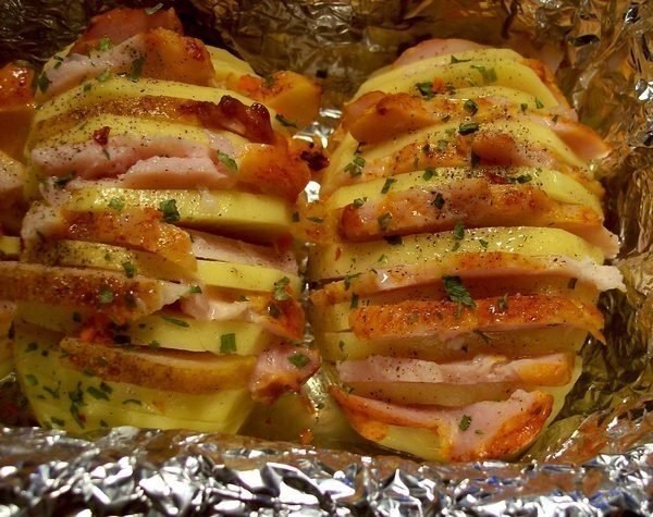 Картошка-гармошка. Очень вкусно, быстро и просто! Попробуйте, не пожалеете! Картофель очистить, ...