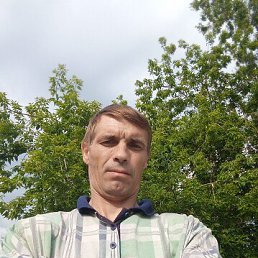 Sergey, 43, 