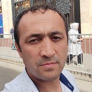 Maks, 42, 