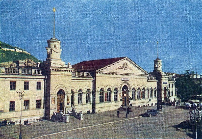      1956 .     1941-42 .  ... - 5