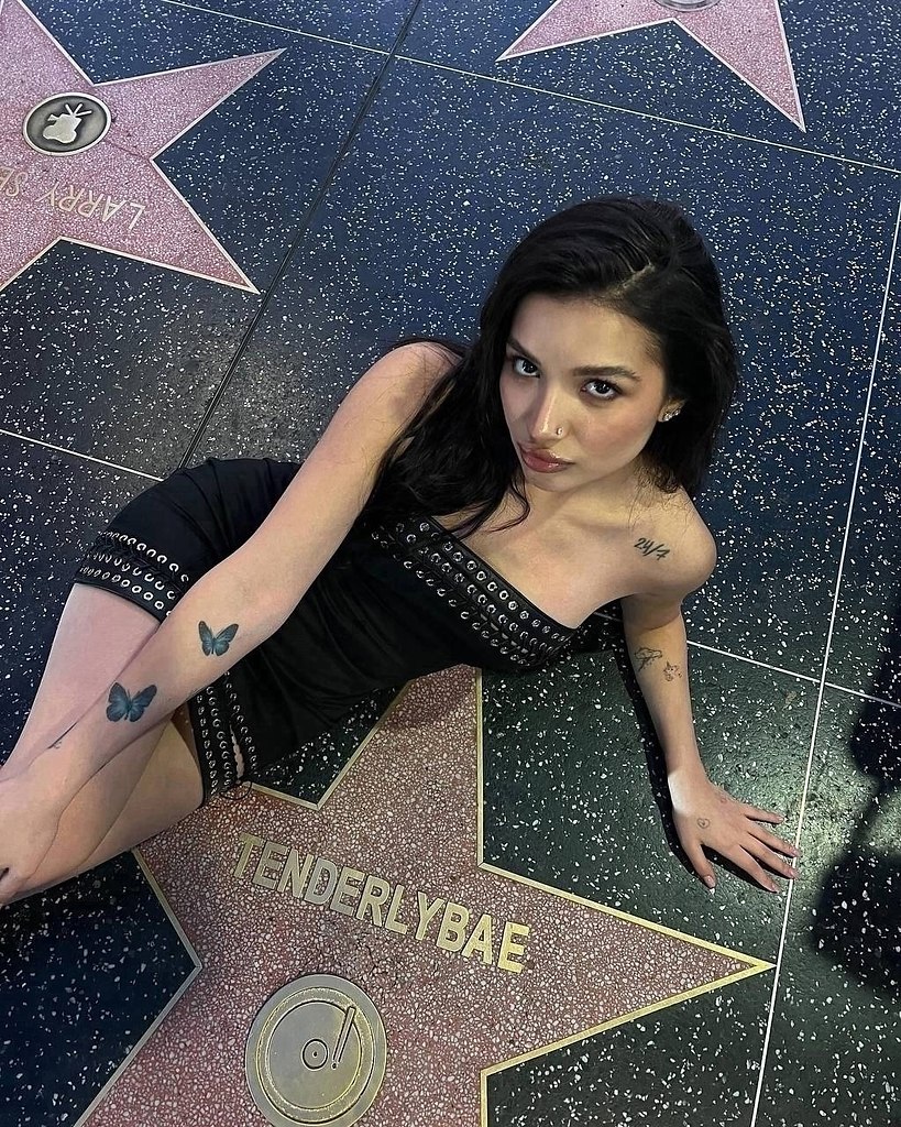         ,     ...