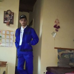 Alex Drtos, 21, 