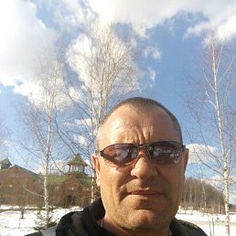 Anatolii, 53, 