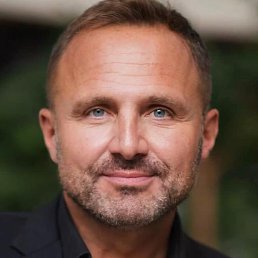 George, �������, 56 ���