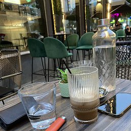 Manoliska, �����, 42 ����